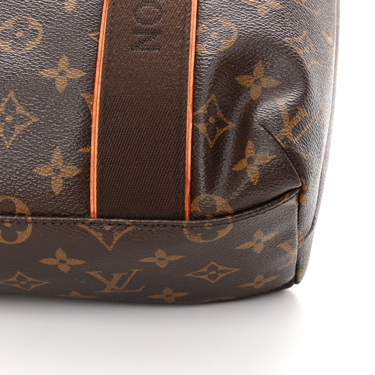 Louis Vuitton Monogram Cabas Beaubourg 11 of 13