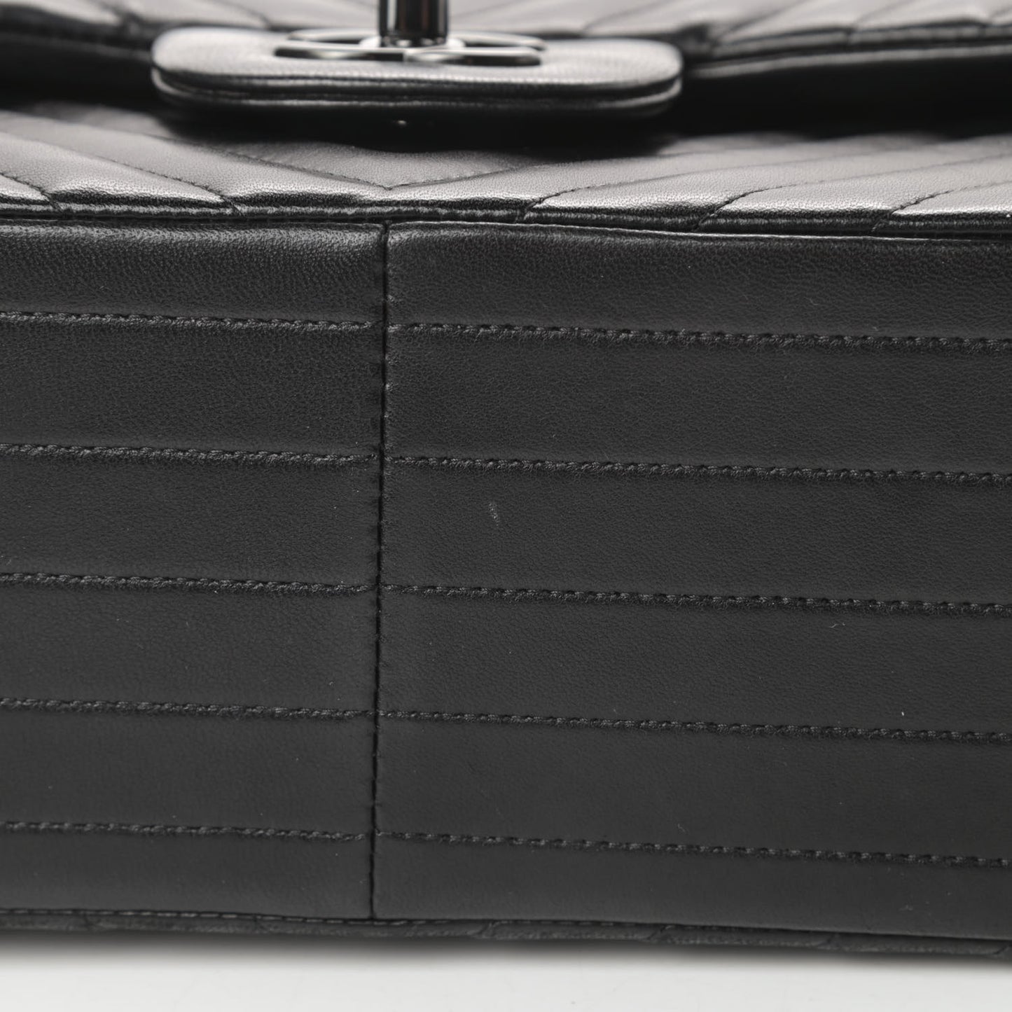 Lambskin Chevron Quilted Jumbo Double Flap So Black