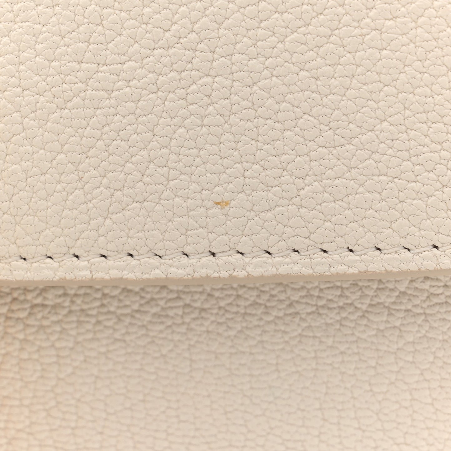 Goatskin Medium Classic Box Flap Bag White