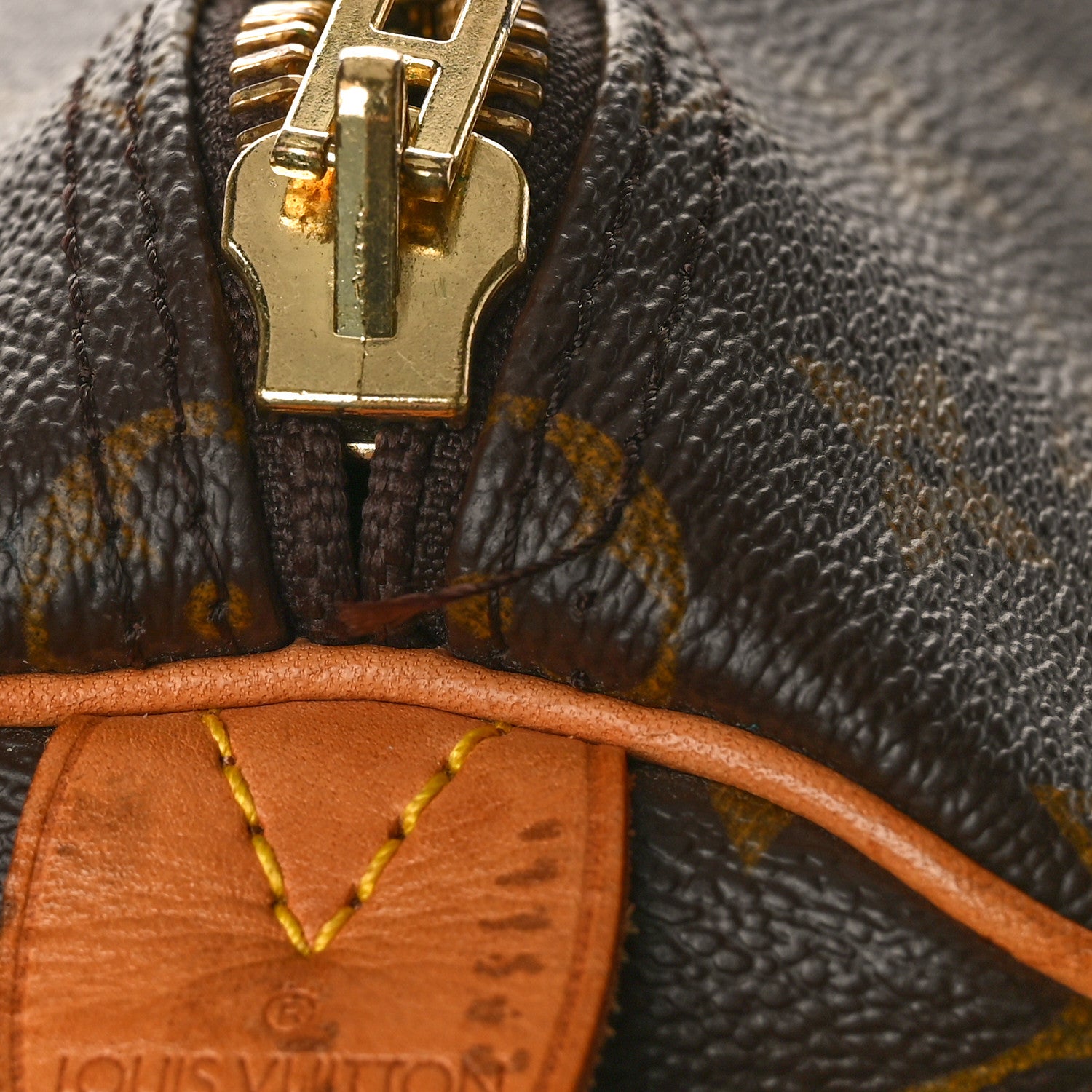Louis Vuitton Monogram Keepall 55 13 of 13
