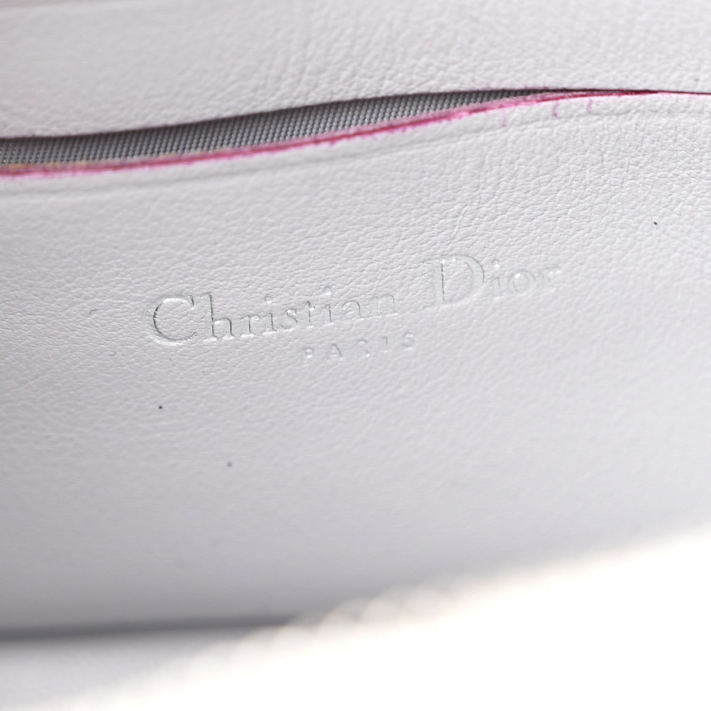 Calfskin Chain Wallet Grey Off White