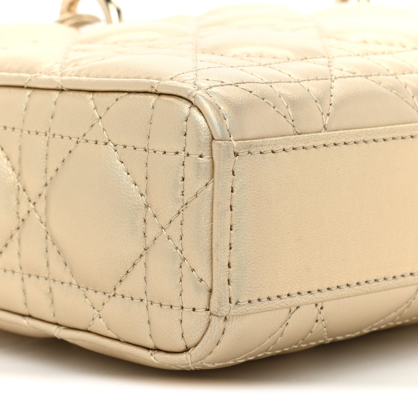 Metallic Lambskin Cannage Medium Lady D-Joy Or