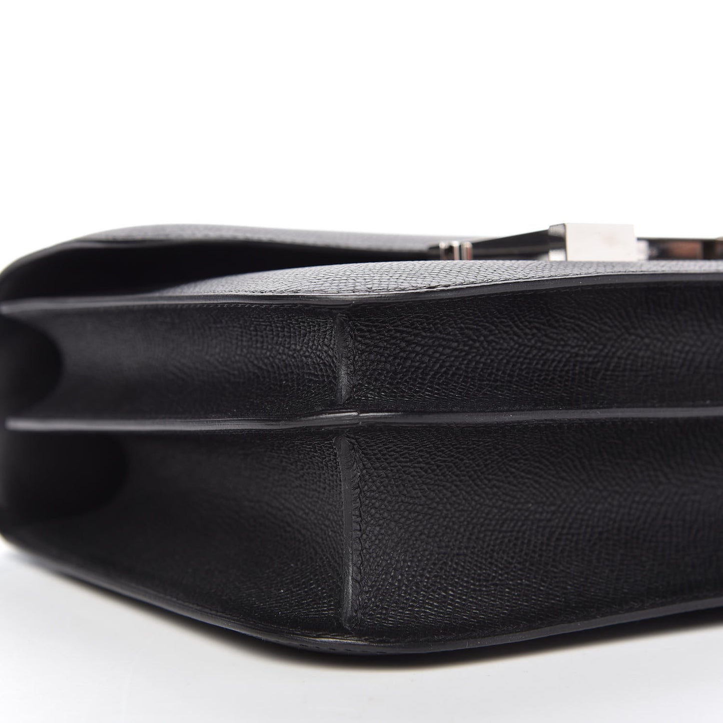 Epsom Constance 24 Black