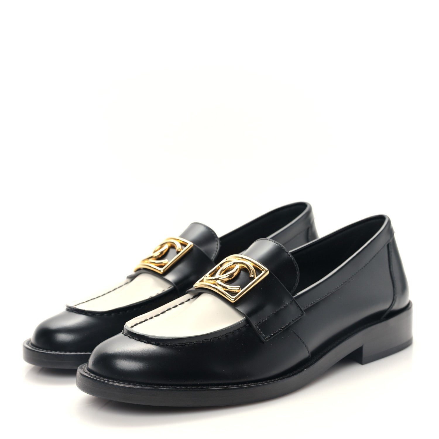 Chanel Shiny Calfskin CC Loafers 37 Black White 3 of 8
