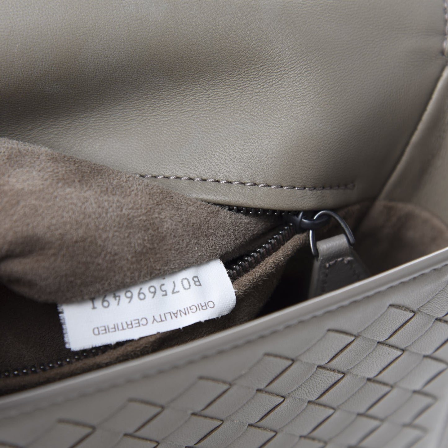 Nappa Intrecciato Alumna Bag Limestone