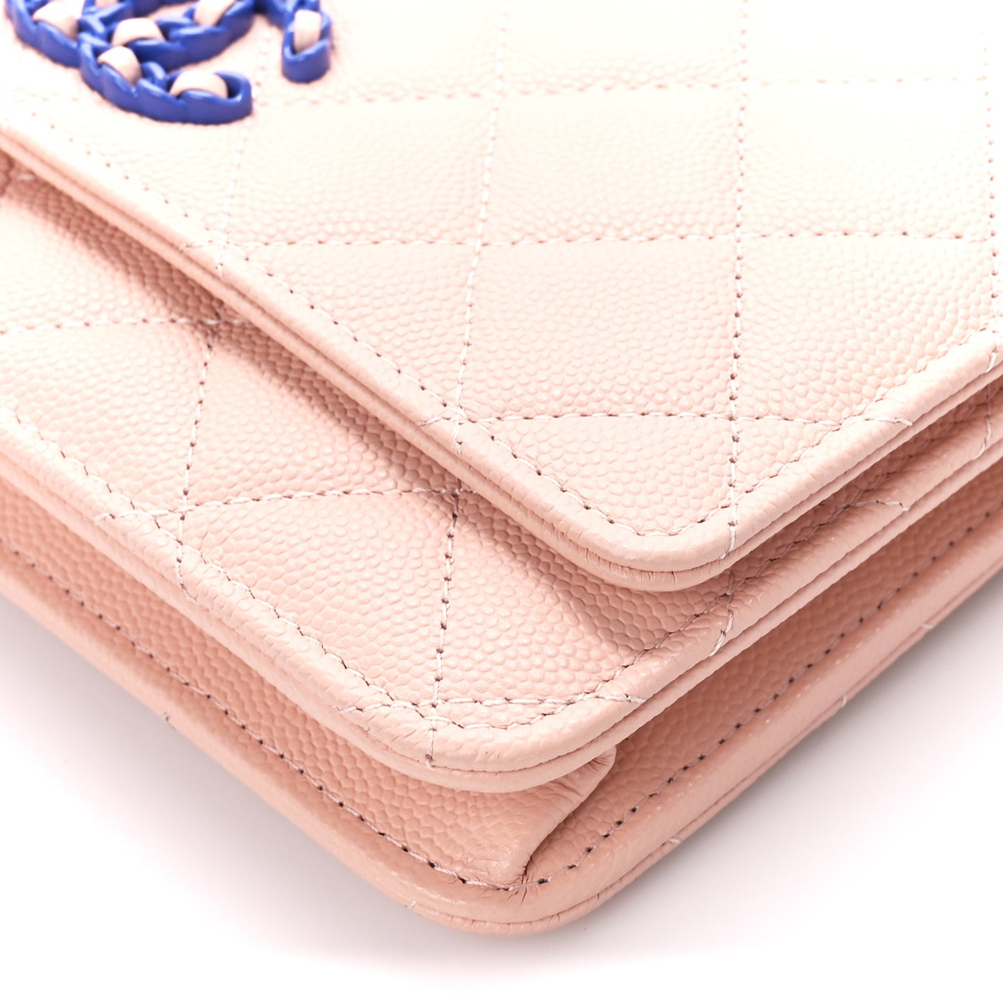 Caviar Quilted Wallet on Chain WOC Beige Blue
