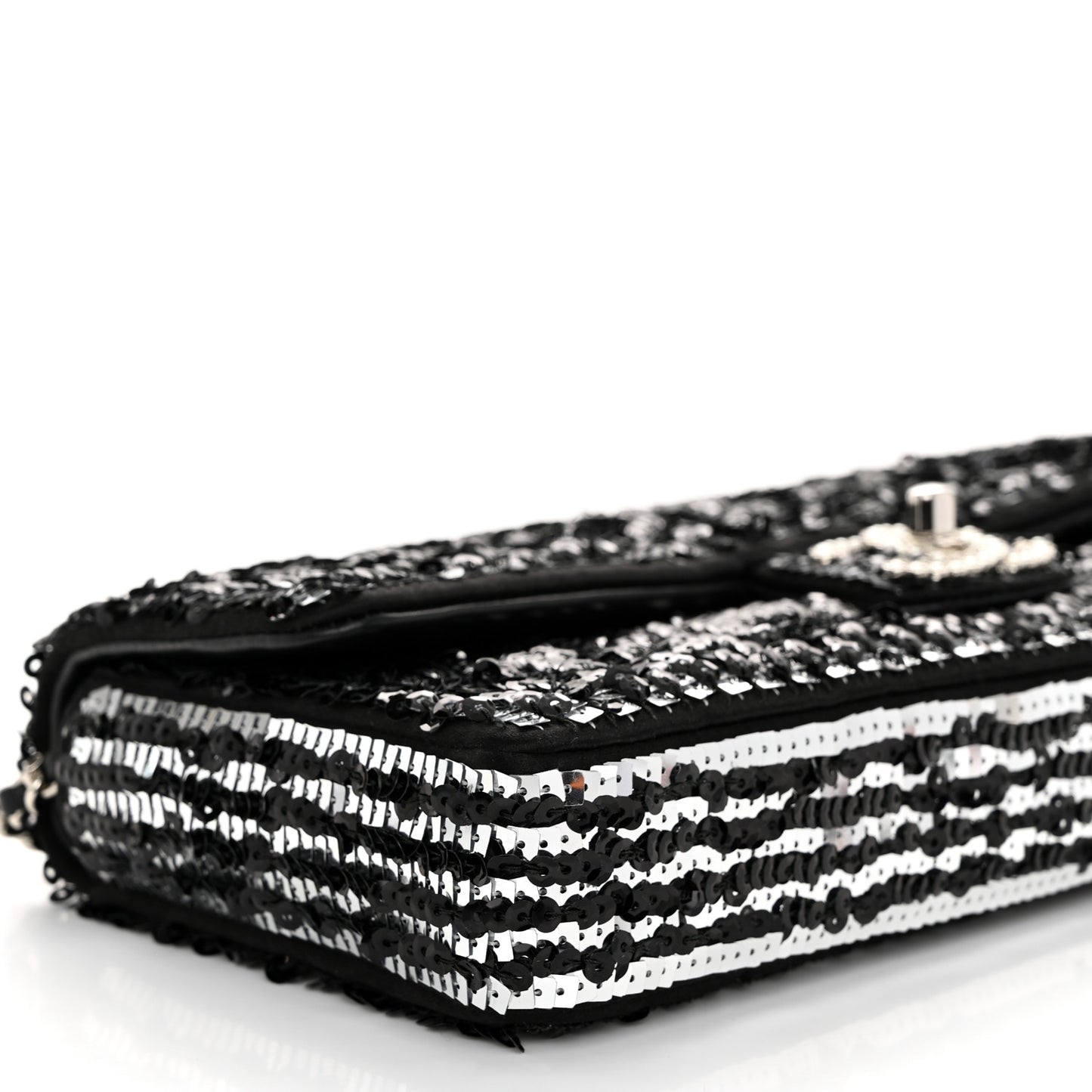 Sequin Quilted Pearl CC Flap Clutch Black