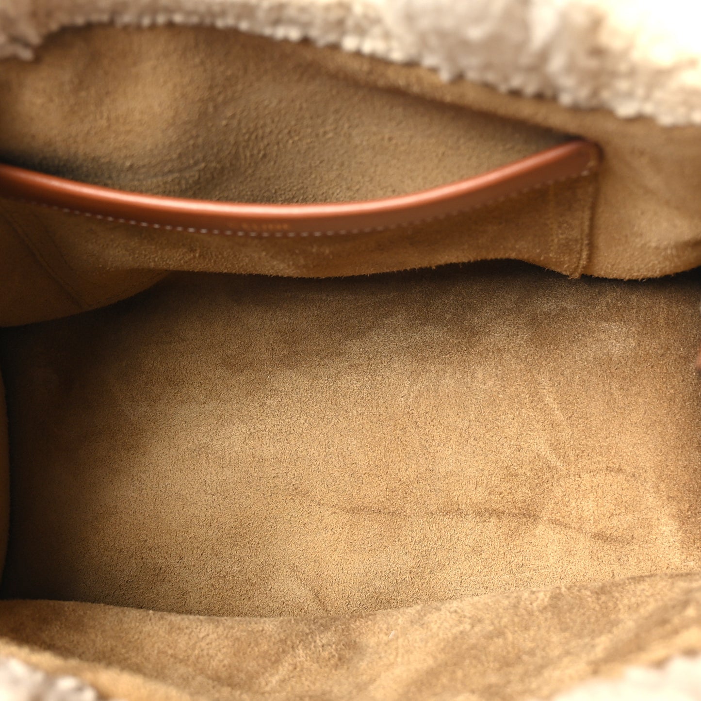 Shearling Calfskin Triomphe Small Cabas Thais Natural Tan