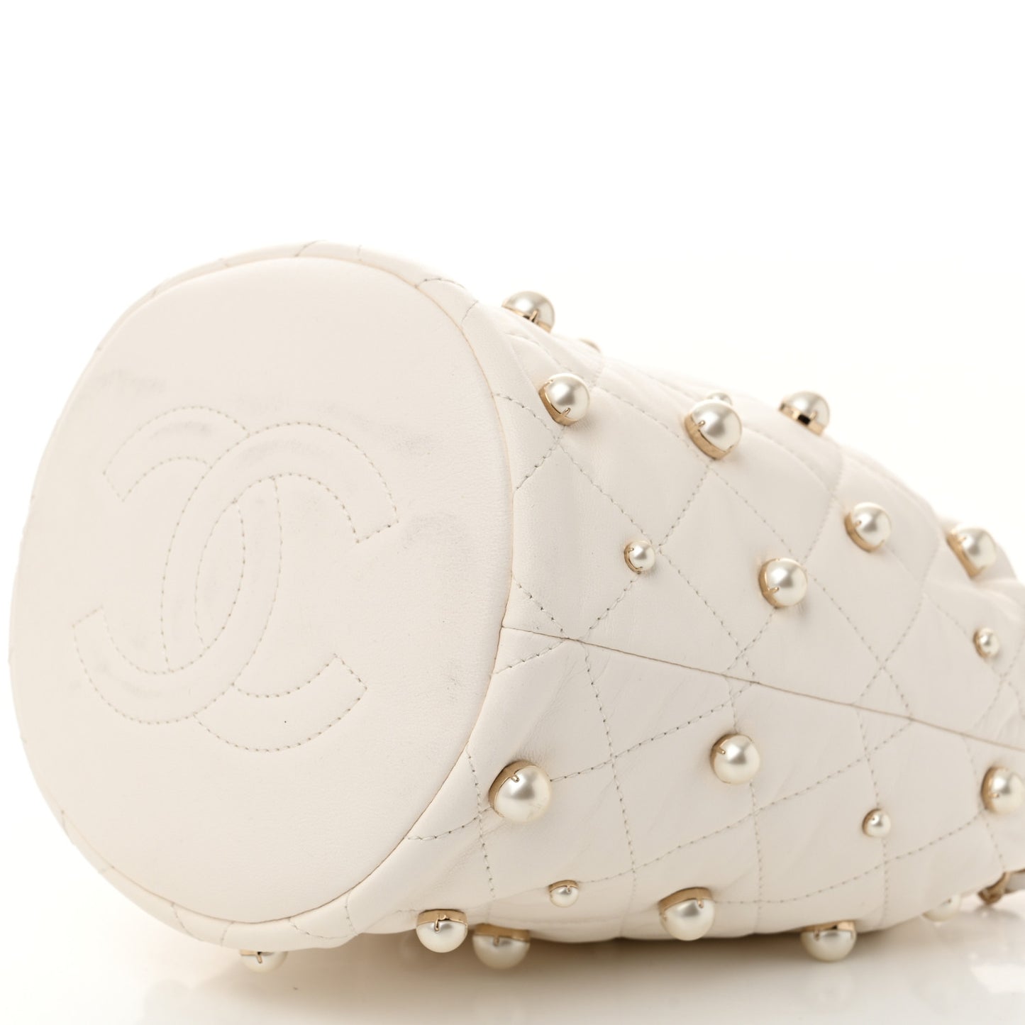 Lambskin Quilted Pearl About Pearls Drawstring Bag White