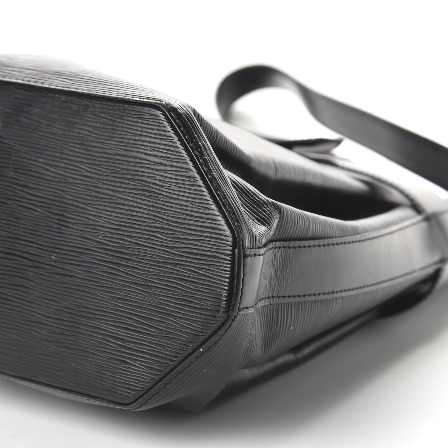 Louis Vuitton Epi Sac D'Epaule GM Black 7 of 8