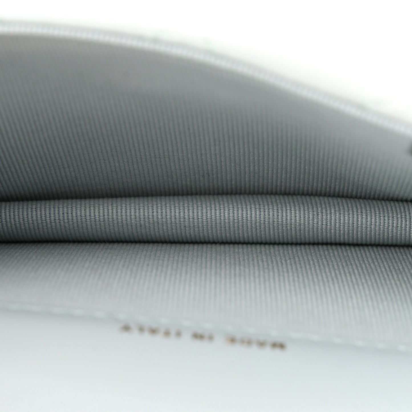 Calfskin Quilted Maxi Pearls Card Holder Flap With Chain Light Blue