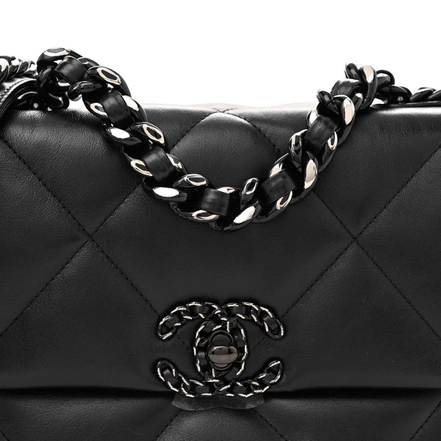 Lambskin Quilted Medium Chanel 19 Flap So Black