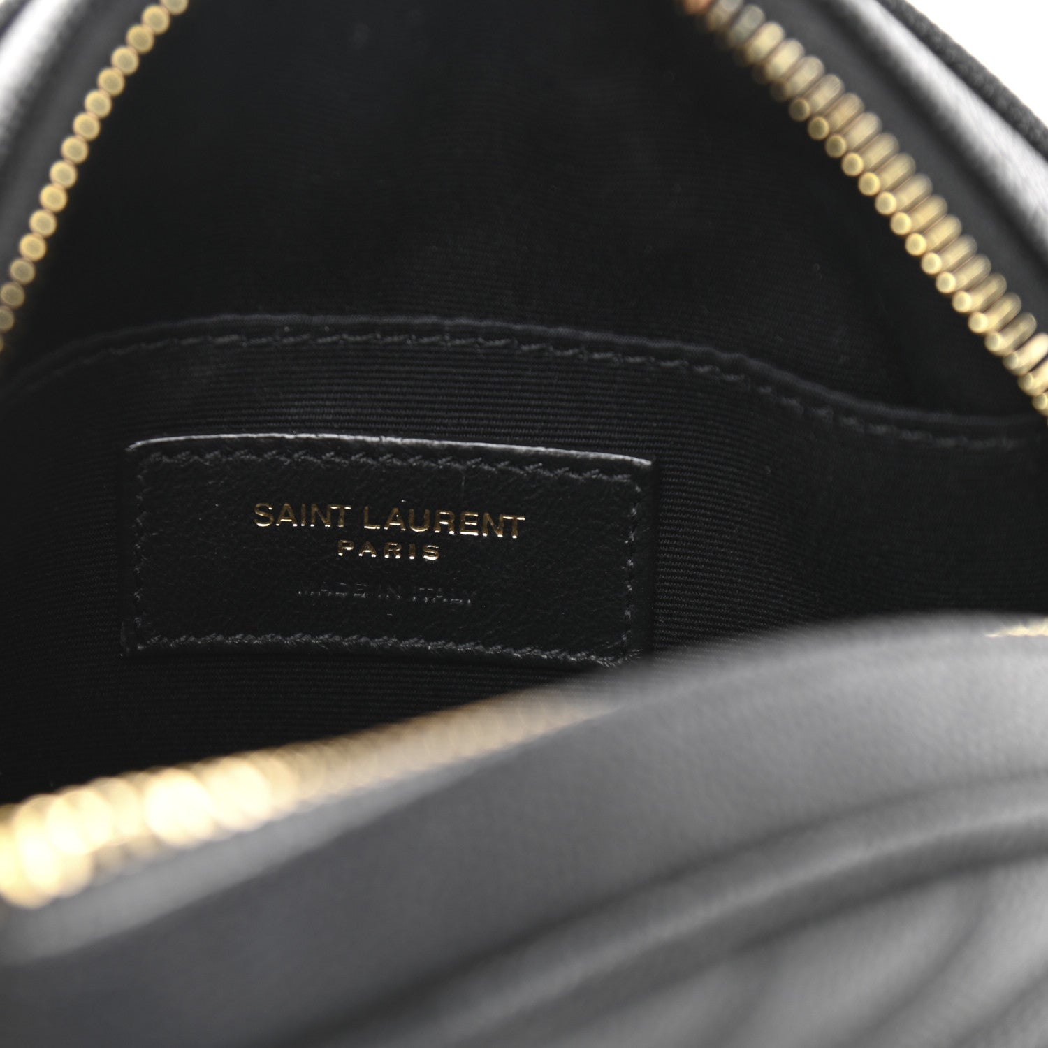 Saint Laurent Grain De Poudre Matelasse Chevron Quilted Round Vinyle Camera Bag Black 6 of 11