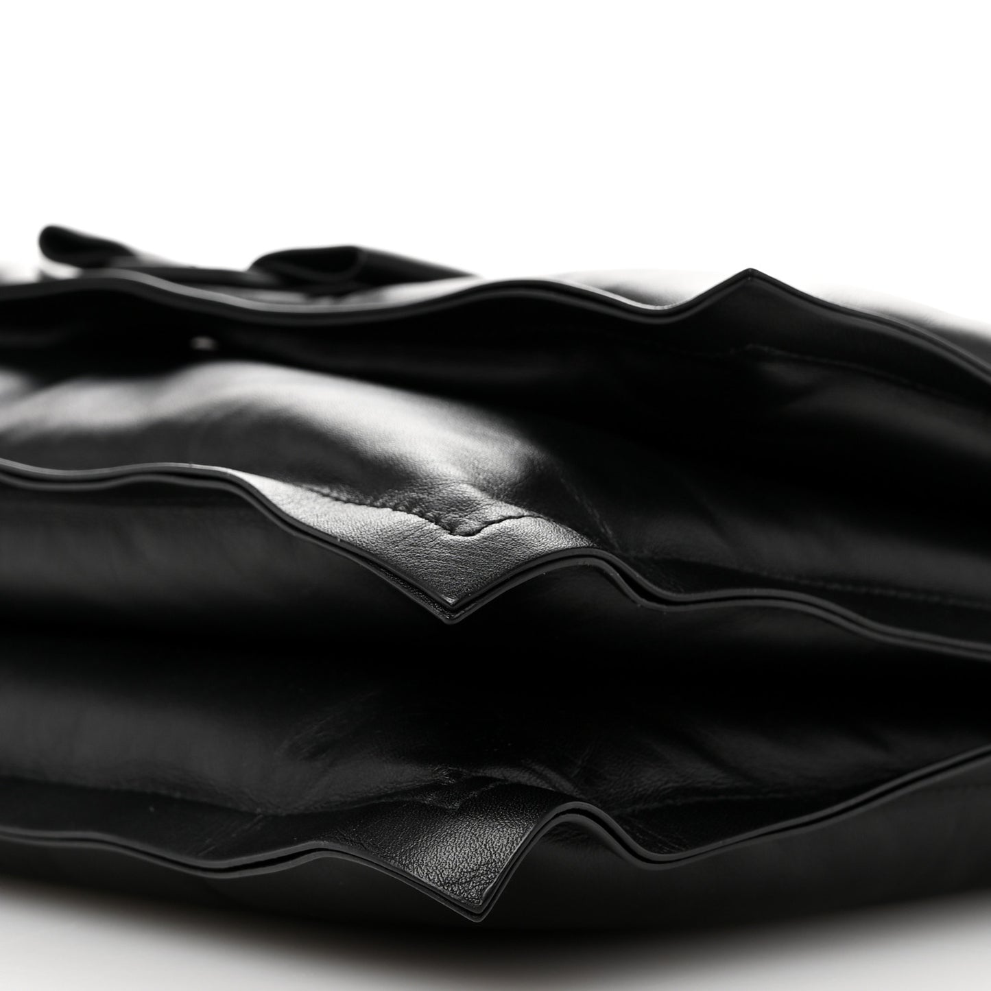 Calfskin Medium Viva Bow Shoulder Bag Black