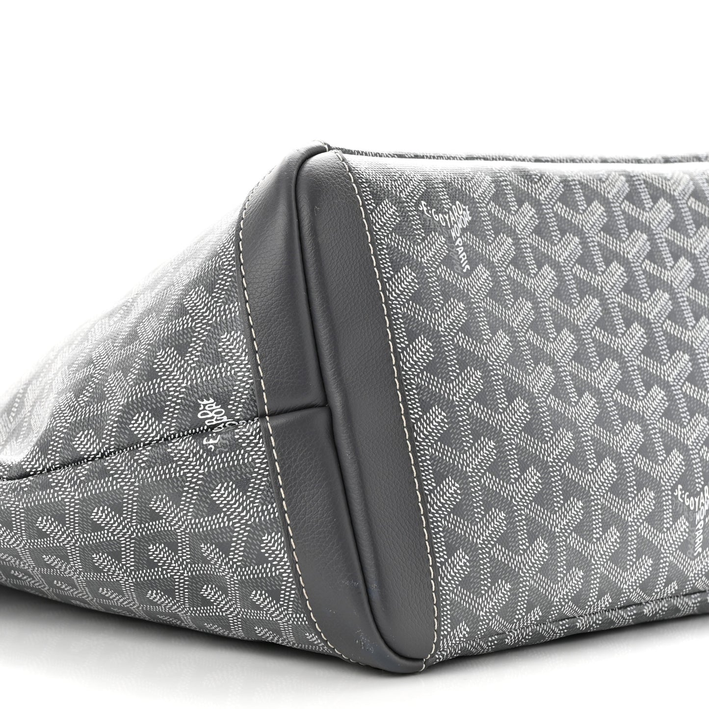 Goyardine Artois MM Grey