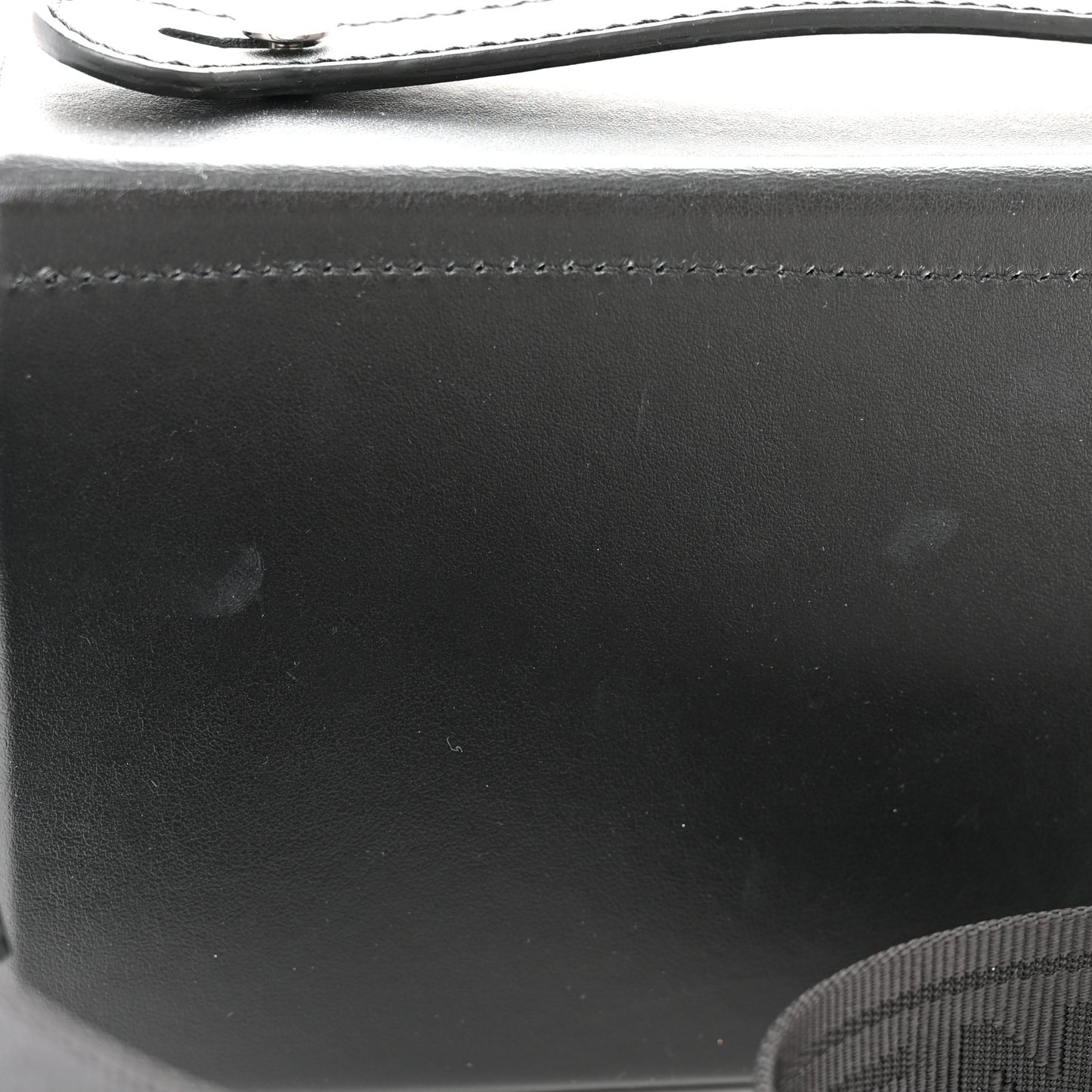 X MARC JACOBS Nappa Logo Baguette Soft Trunk Bag Black