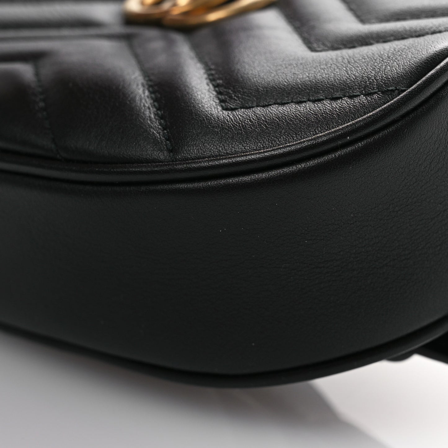 Calfskin Matelasse GG Marmont Belt Bag 85 34 Black