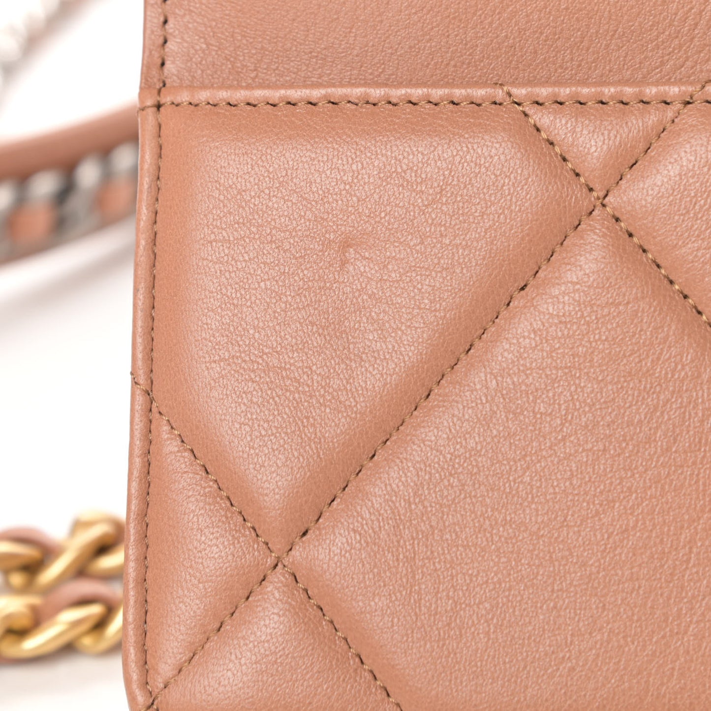 Lambskin Quilted 19 Wallet On Chain WOC Brown