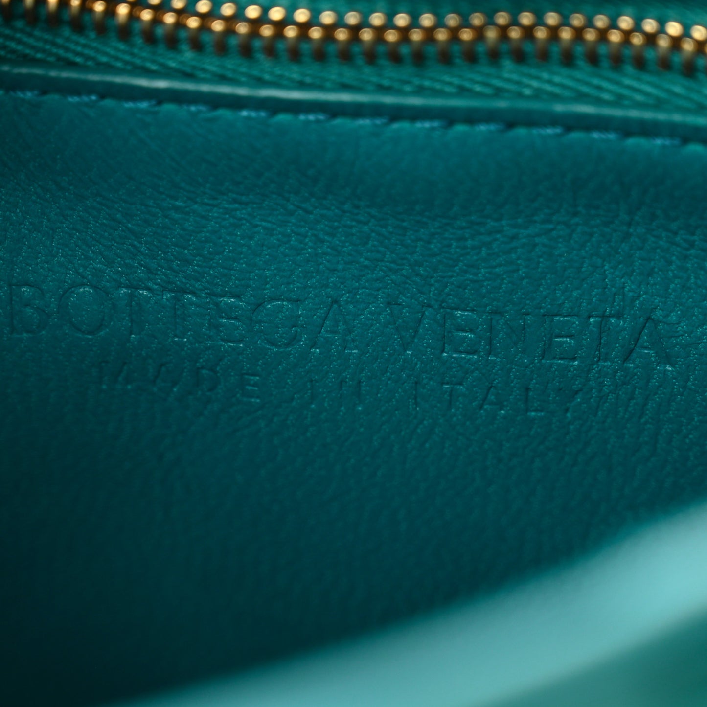 Nappa Maxi Intreccio Padded Cassette Crossbody Bag Mallard