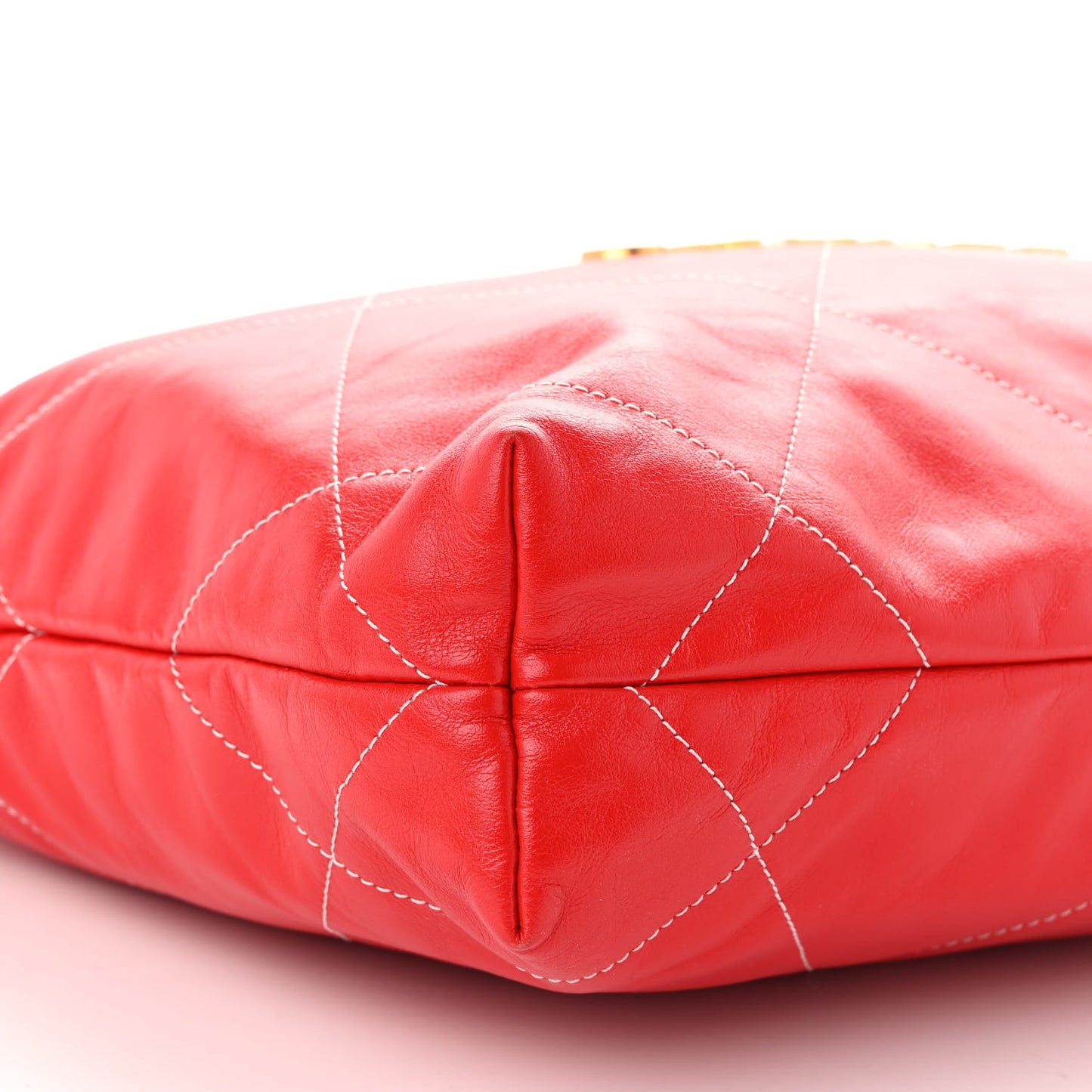Shiny Calfskin Stitched Quilted Small Chanel 22 Red