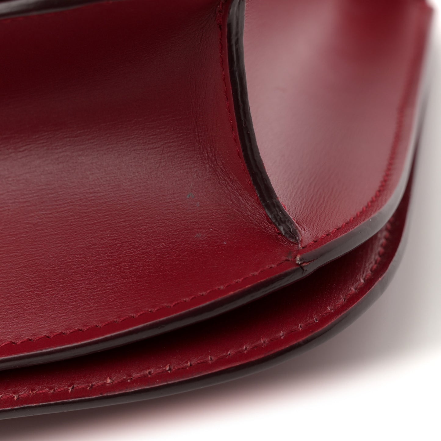 Box Calfskin Medium Classic Box Flap Bag Burgundy