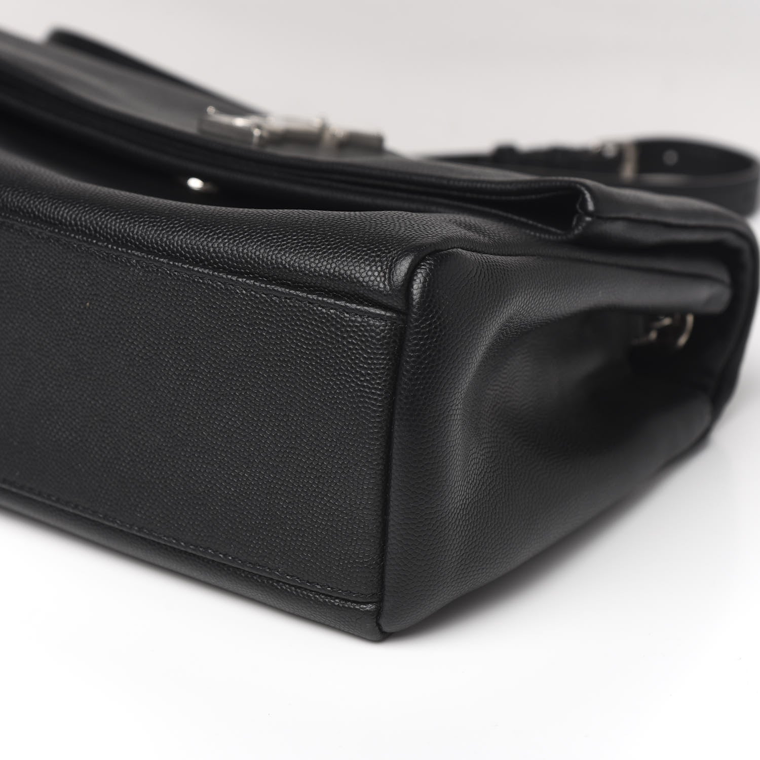 Saint Laurent Grain De Poudre Medium West Hollywood Monogram Fold-Over Black 10 of 13