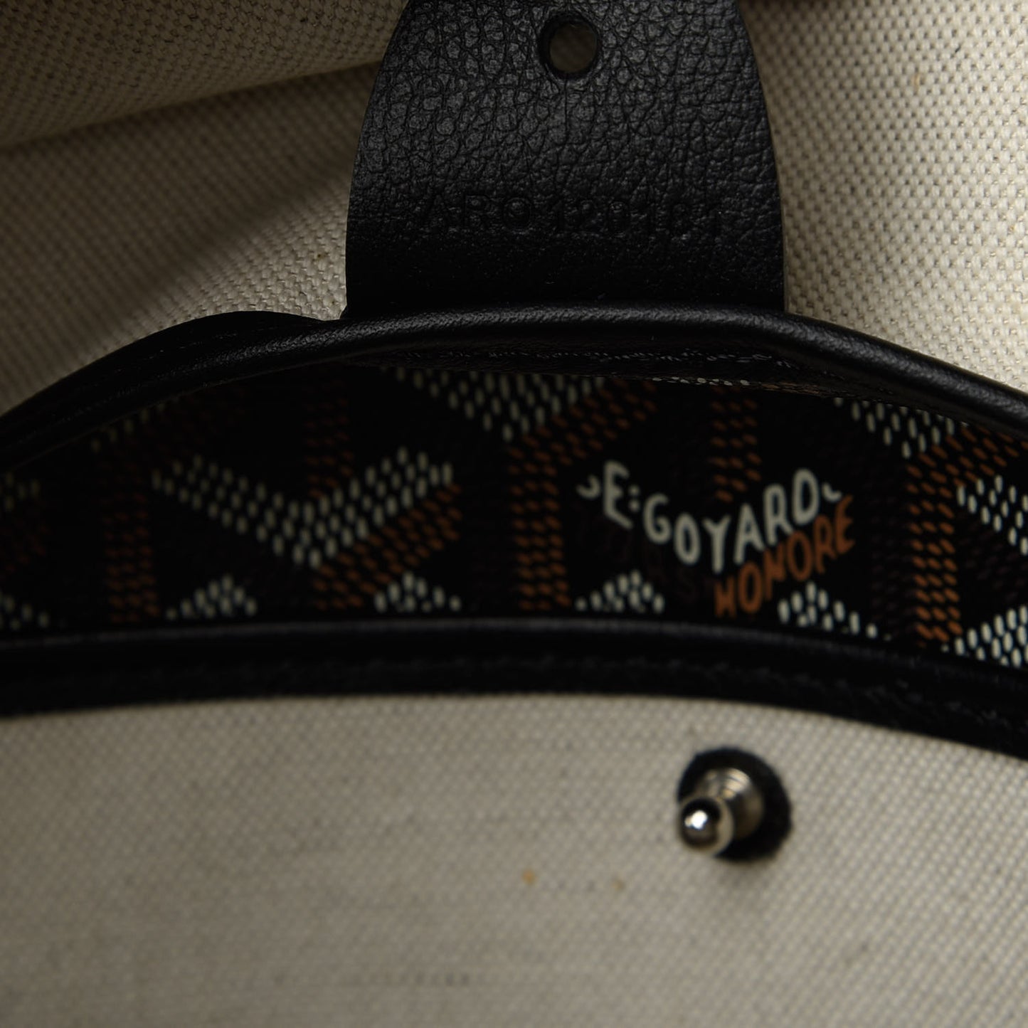 Goyardine Artois MM Black