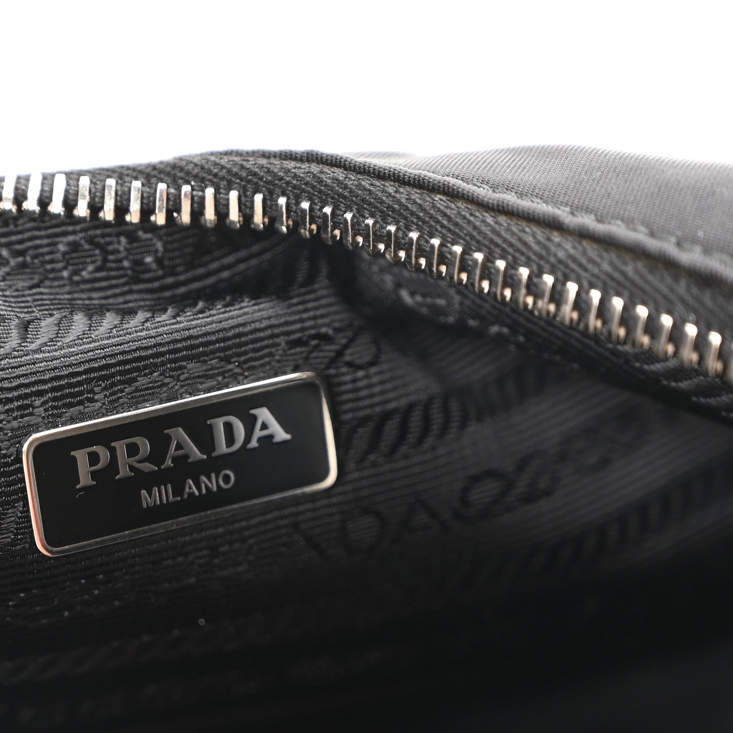 Tessuto Nylon Saffiano Re-Edition 2006 Shoulder Bag Black