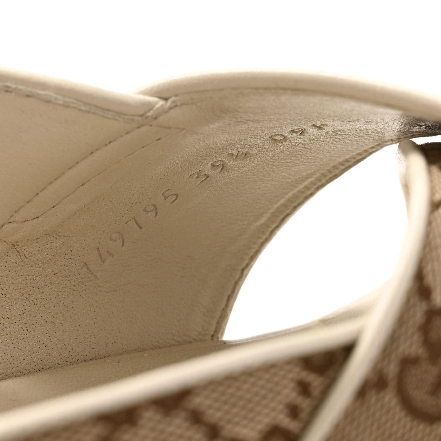 Gucci Monogram Granada Kid Trip 40/72mm Lug Sole Sandals 39.5 Beige Ebony Mystic White 8 of 9