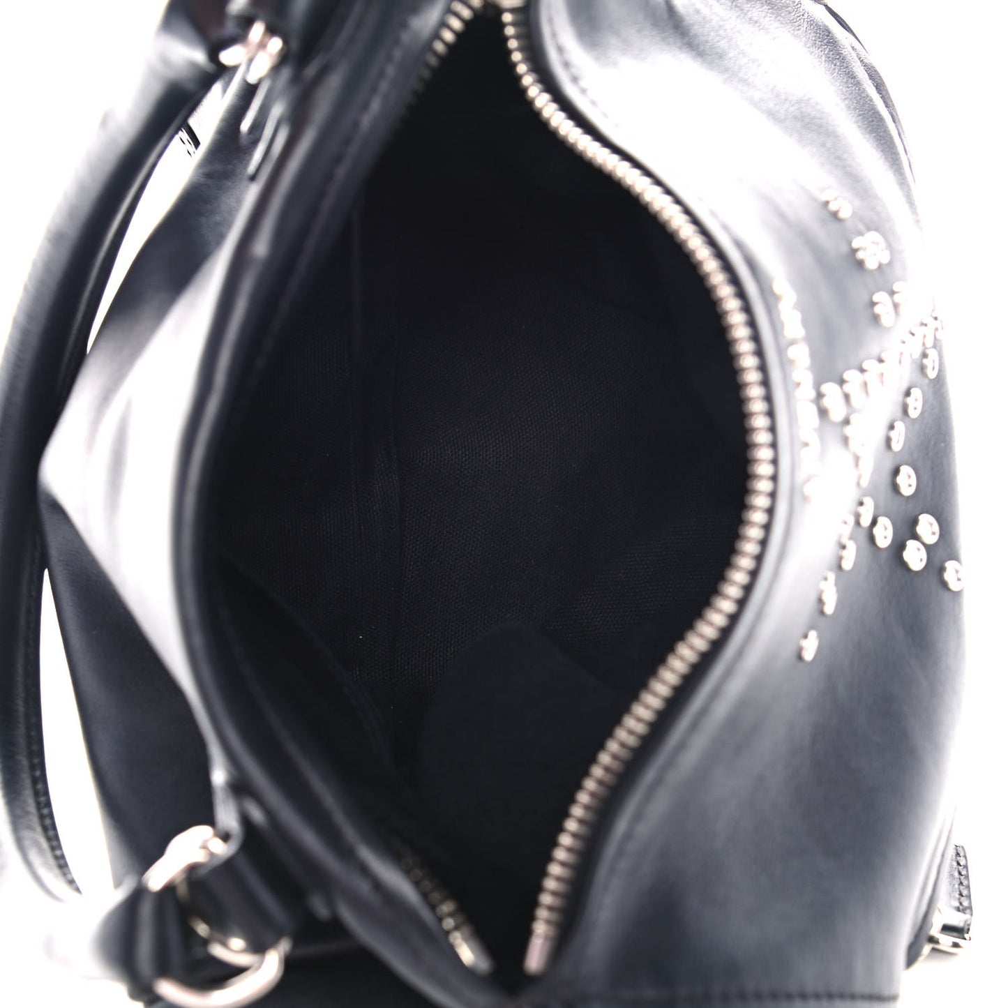 Calfskin Small Studded Star Pandora Black