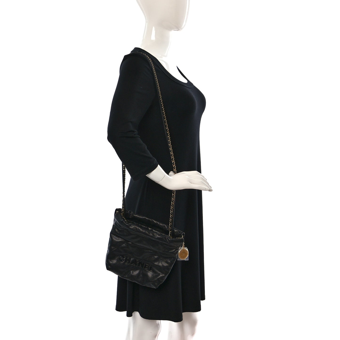 Shiny Caviar Quilted Monochrome Mini Chanel 22 Black