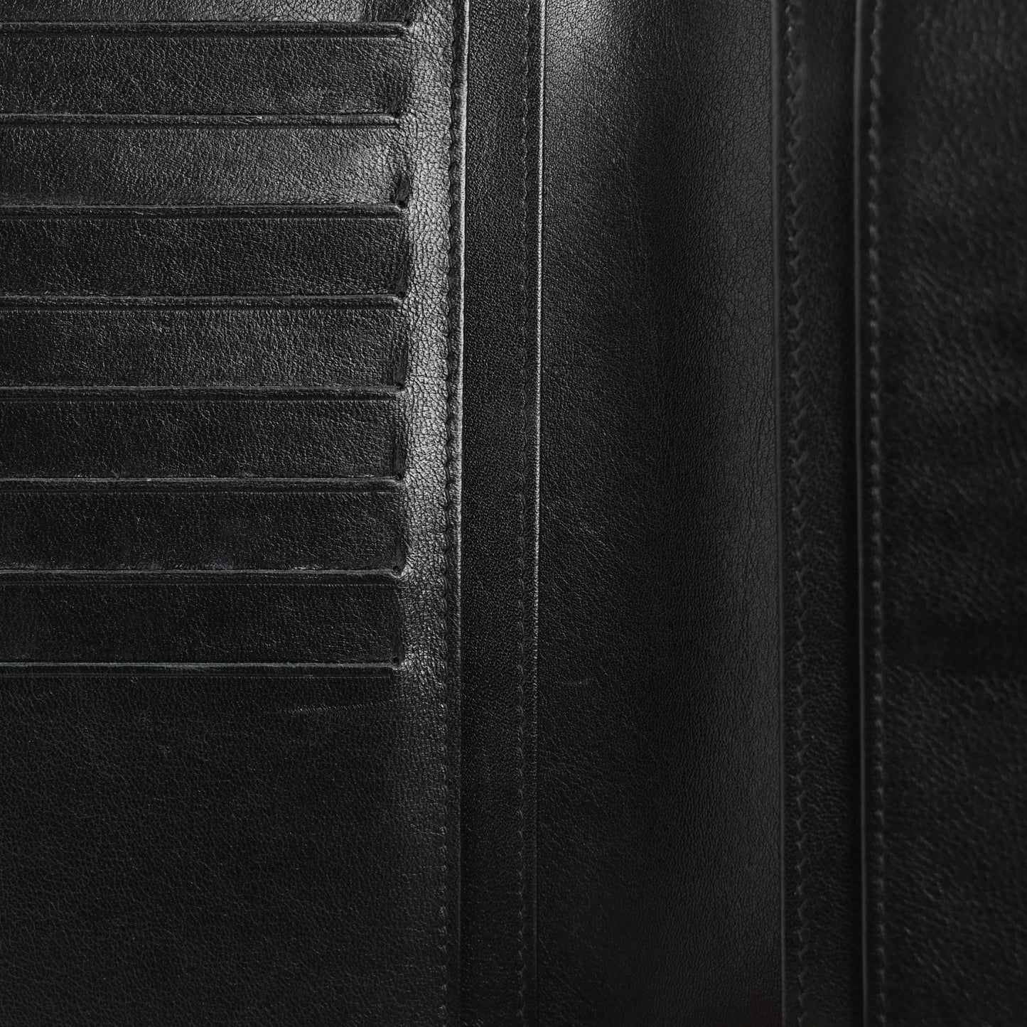 Glazed Calfskin Boy Yen Wallet Black