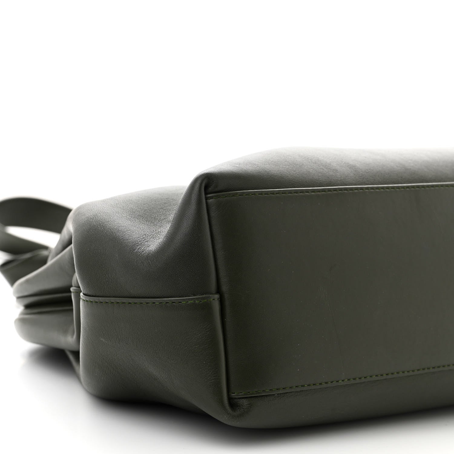 Bottega Veneta Calfskin Large The Point Triangle Bag Camping 8 of 10