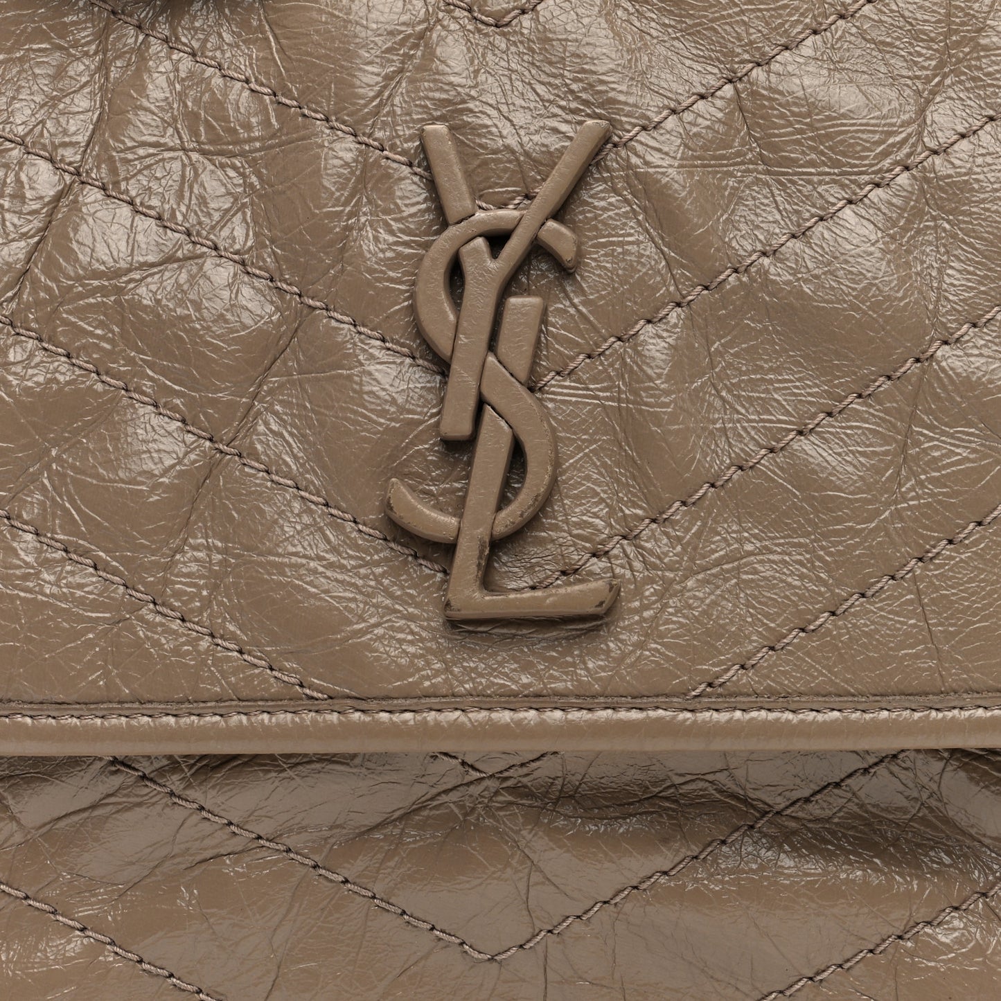 Crinkled Calfskin Matelasse Monogram Medium Niki Chain Satchel Dusty Grey