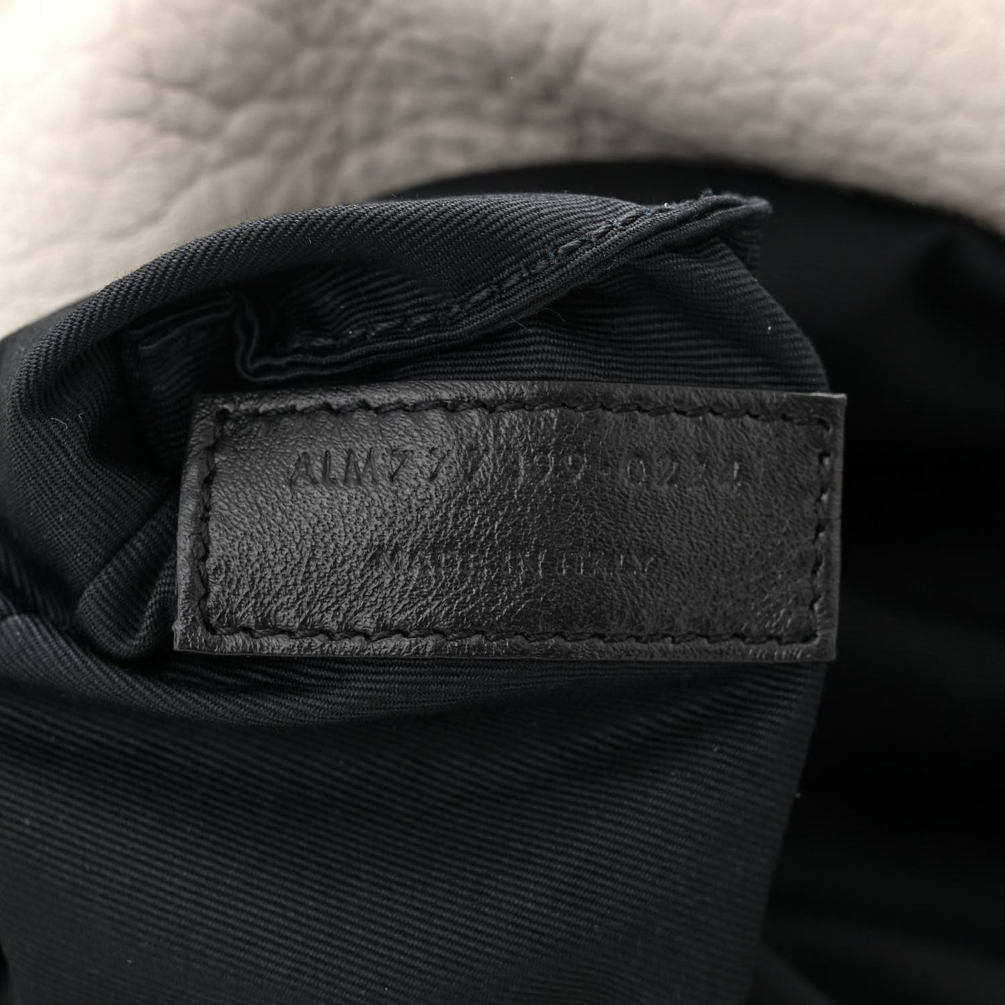 Grained Lambskin Large Calypso Blanc Vintage