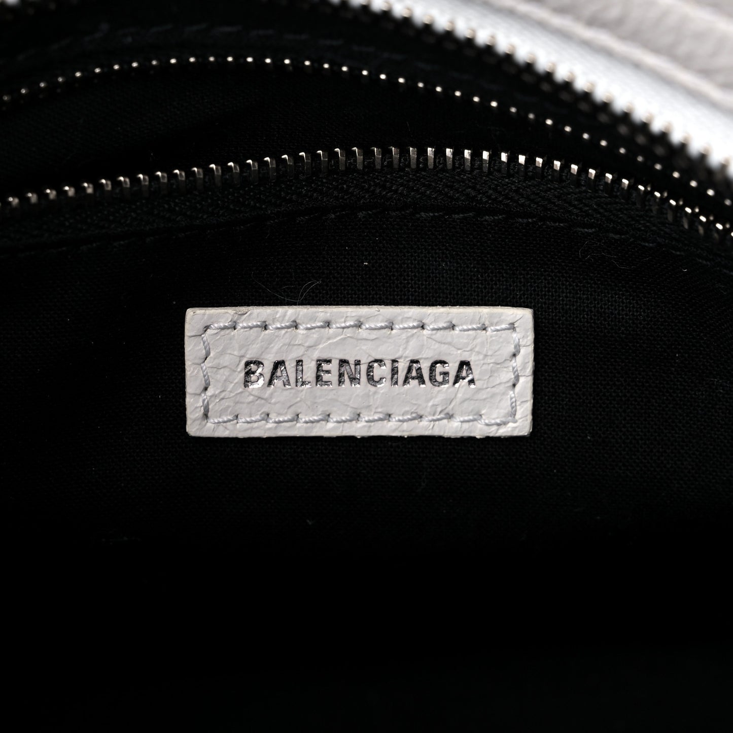 Agneau Arena Graffiti All Over Classic Silver Hardware Mini City White Black