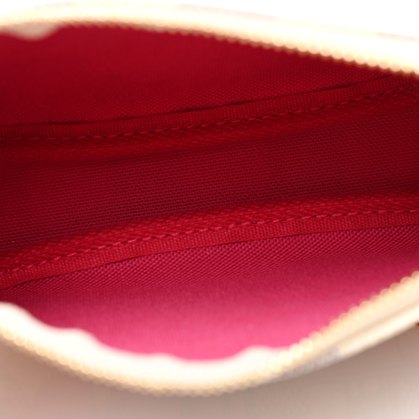 Damier Azur 2021 Christmas Animation Hollywood Mini Pochette Accessories Fuchsia