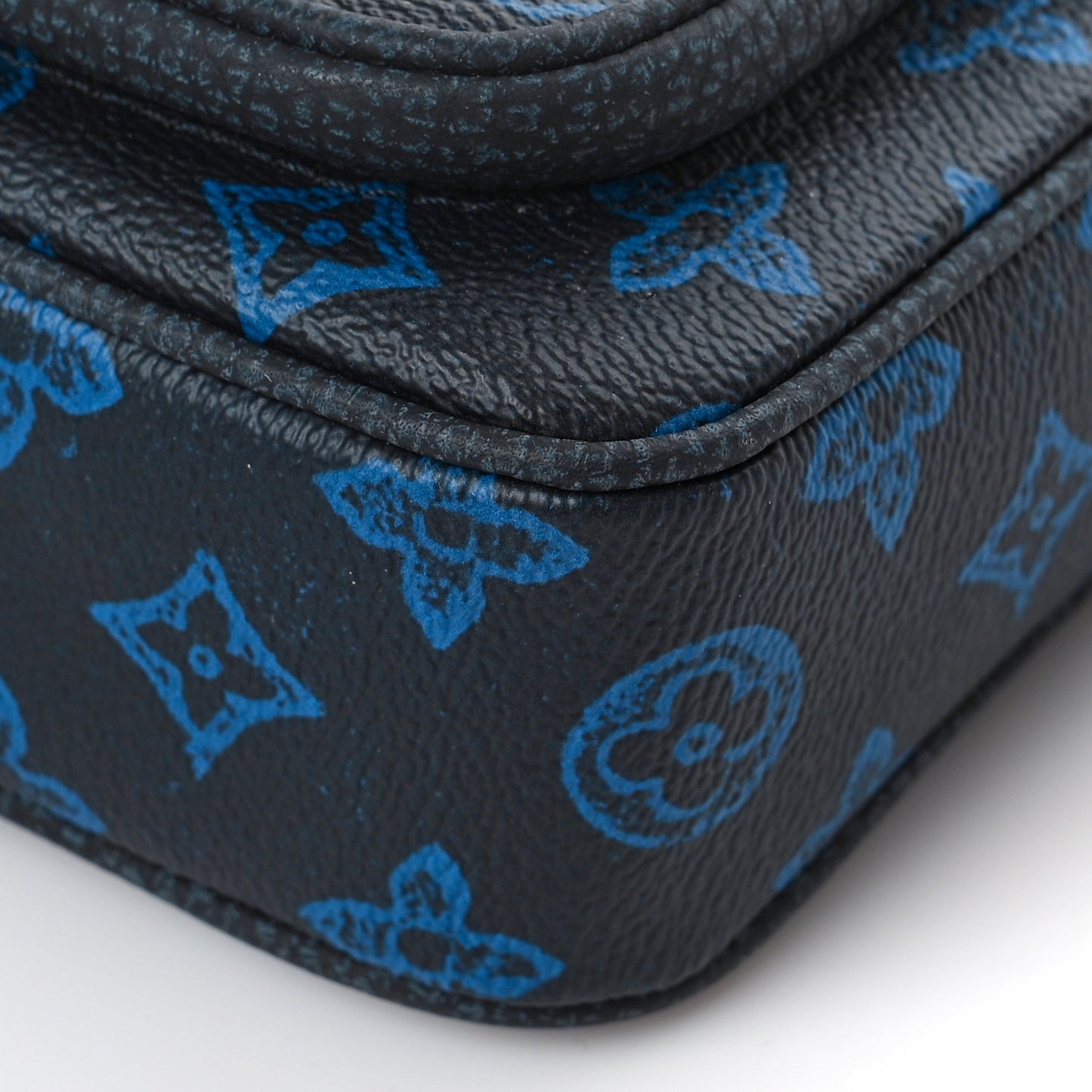 Monogram Macassar Christopher Wearable Wallet Blue