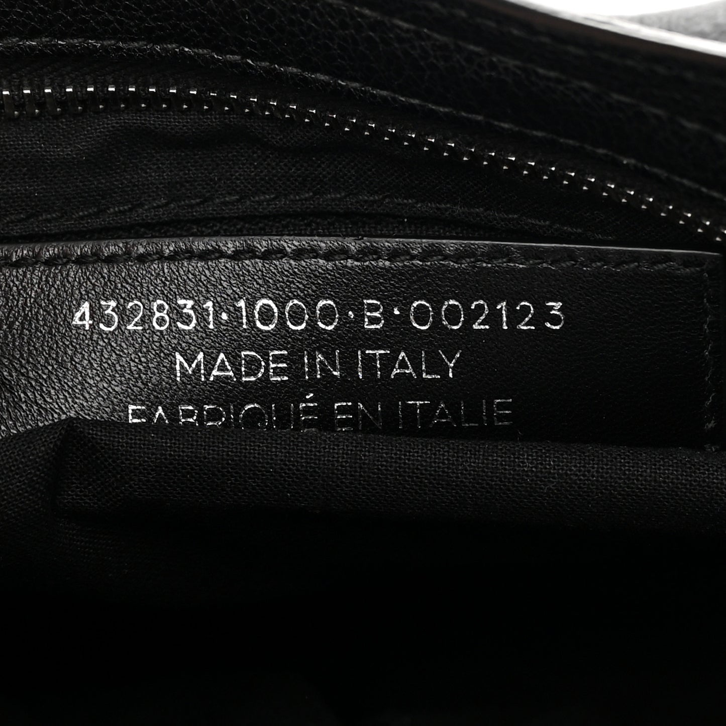 Chevre Silver Metallic Edge Hardware S City Black