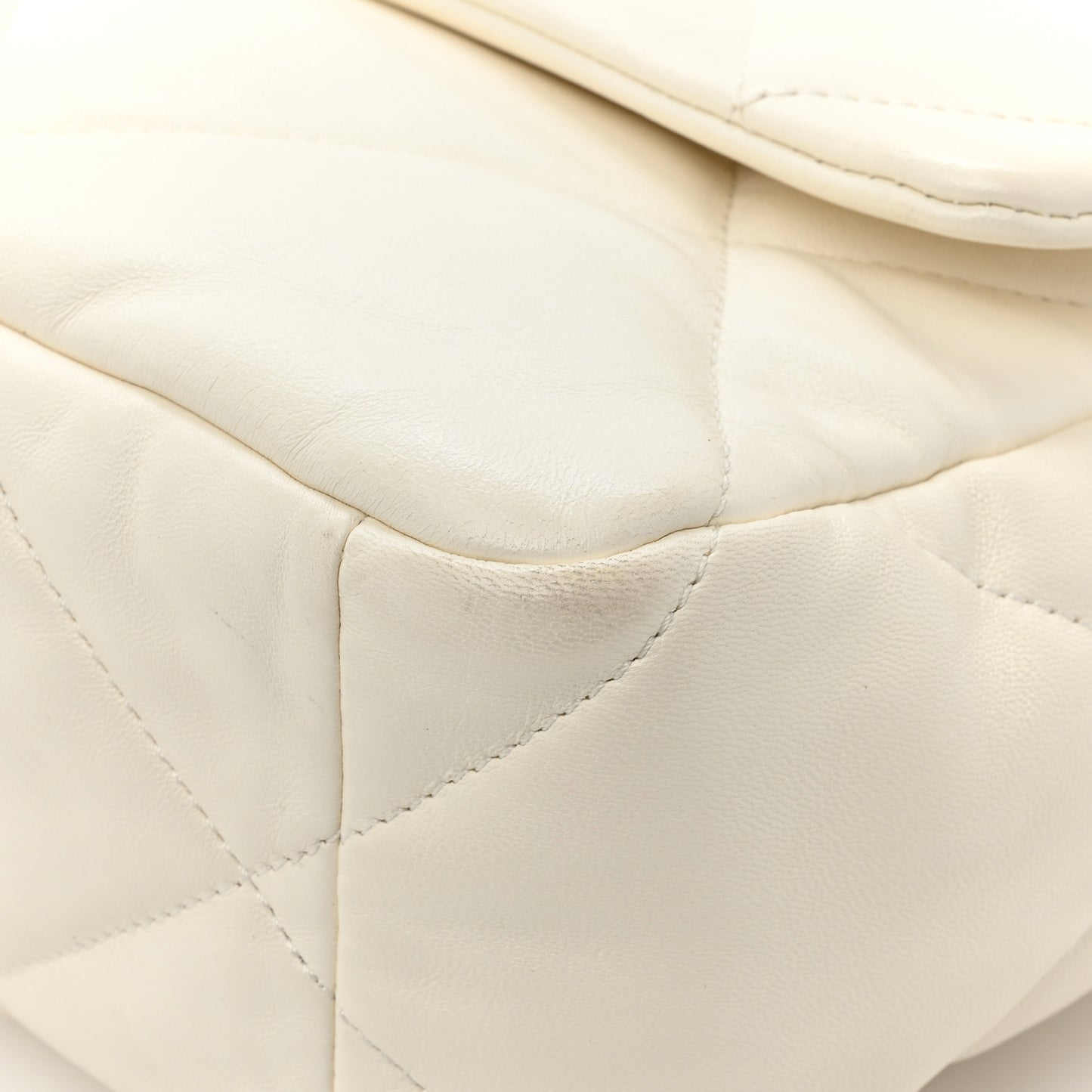 Lambskin Quilted Large Chanel 19 Flap White