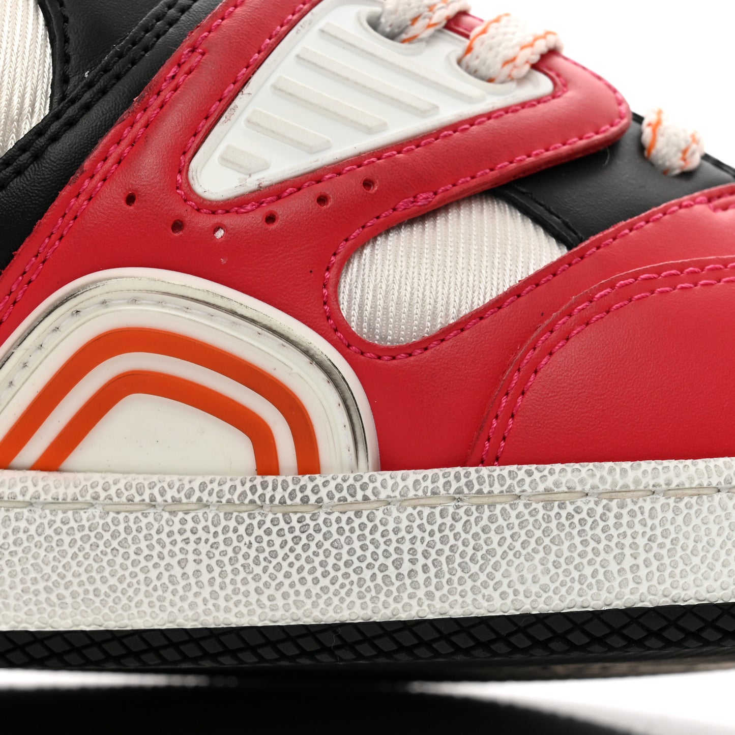 Demetra Mens Basket Low Top Sneakers 10 Deep Coral Great White Black