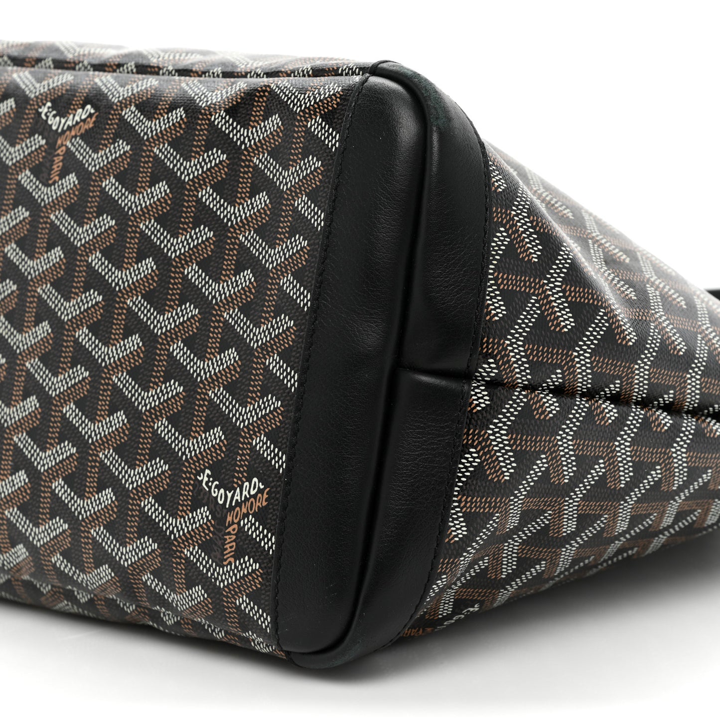 Goyardine Artois MM Black