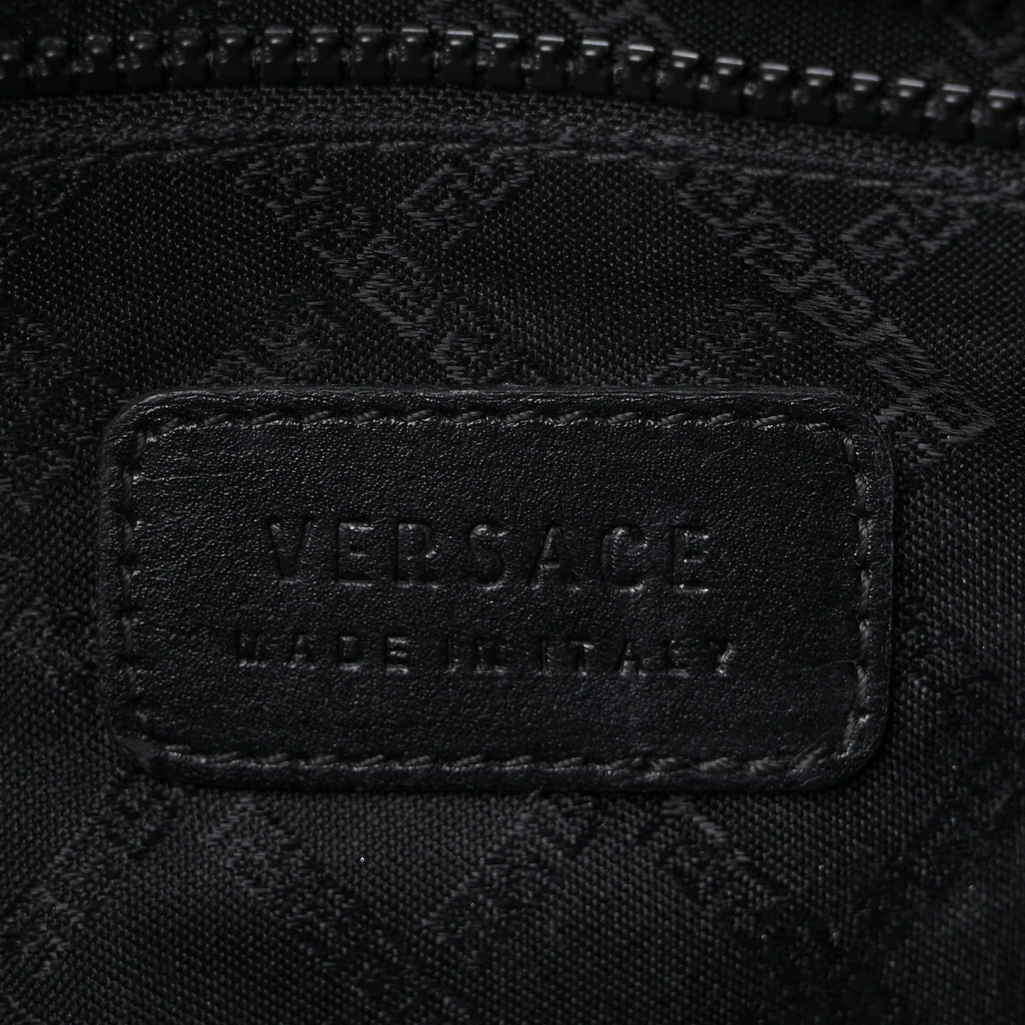 Calfskin Medusa Head Pochette Black
