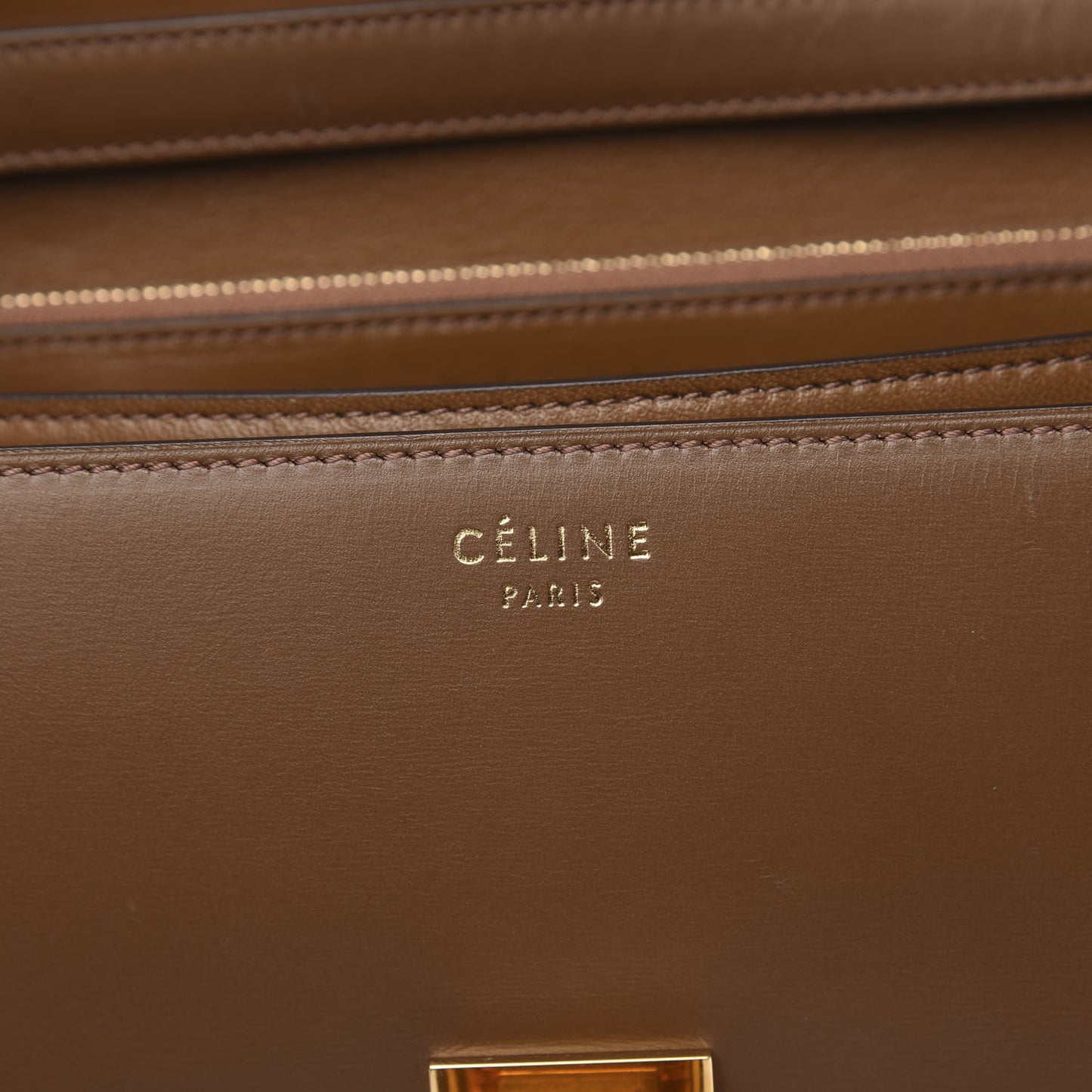 Box Calfskin Medium Classic Box Flap Bag Camel