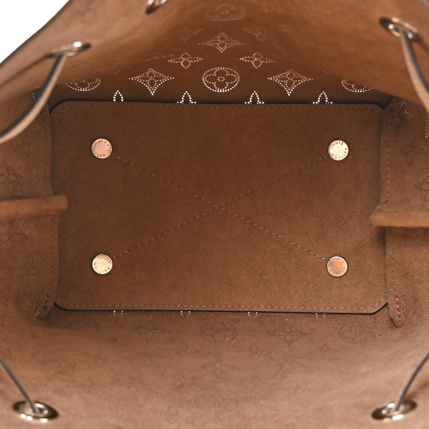 Louis Vuitton Mahina Bella Galet 5 of 11