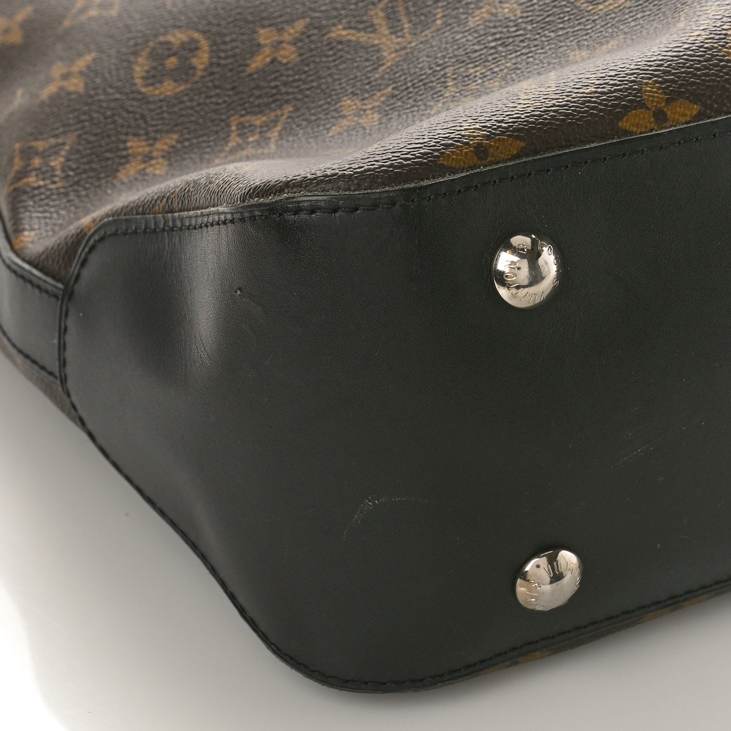 Monogram Macassar Davis