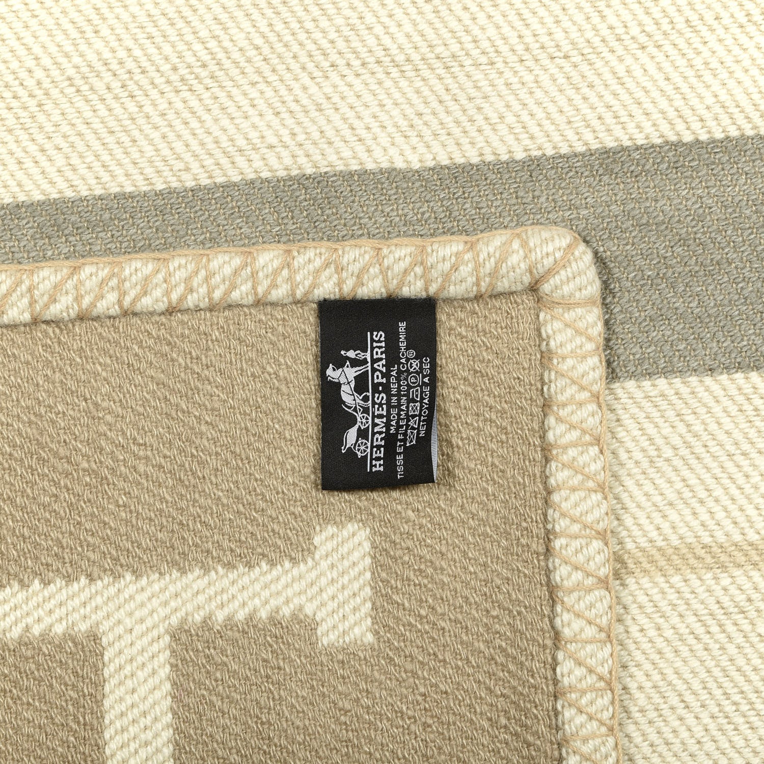 Hermes Cashmere Avalon Rocabar Blanket Naturel 3 of 3