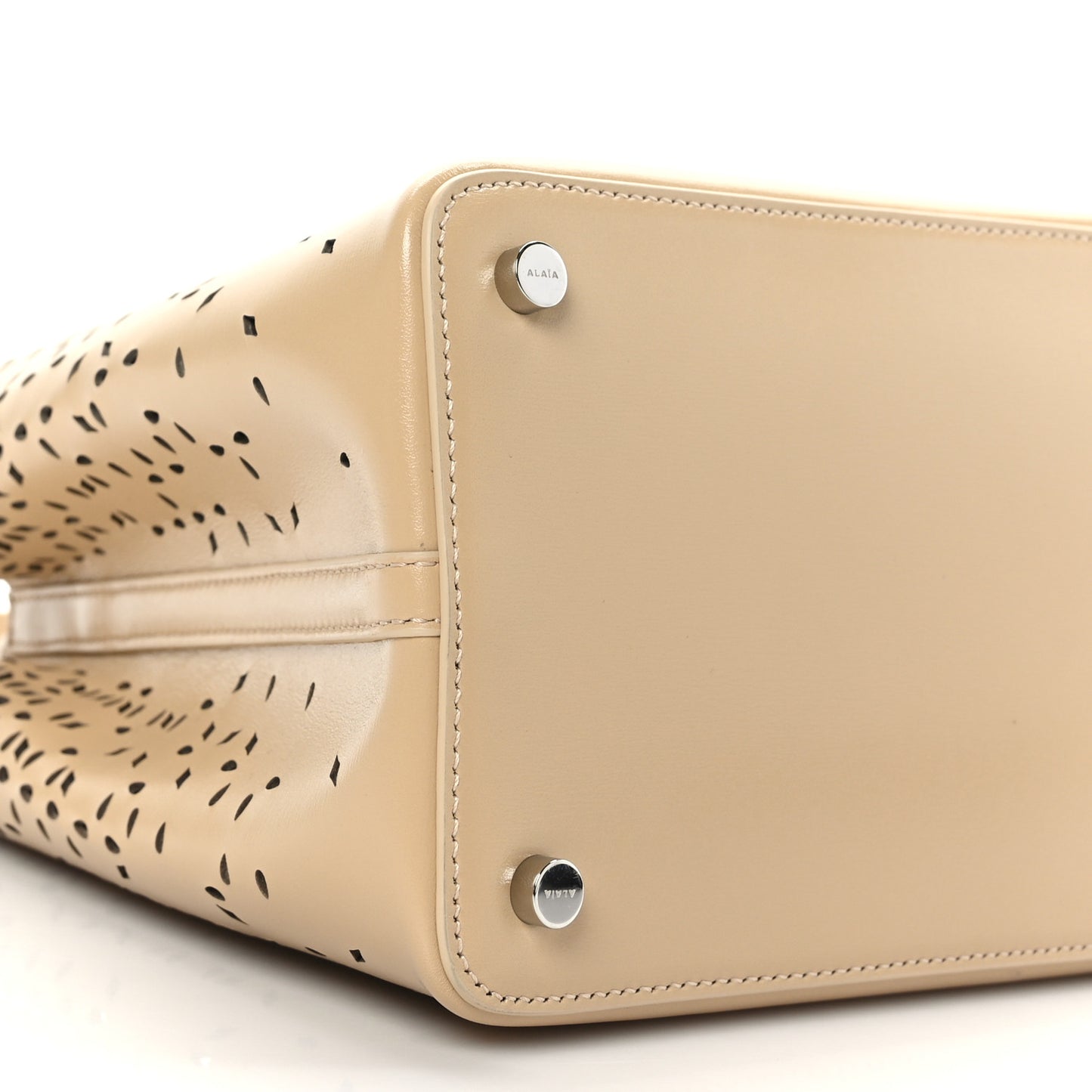 Palmelatto Calfskin Fiori Degrade Mina 25 Bag Sable