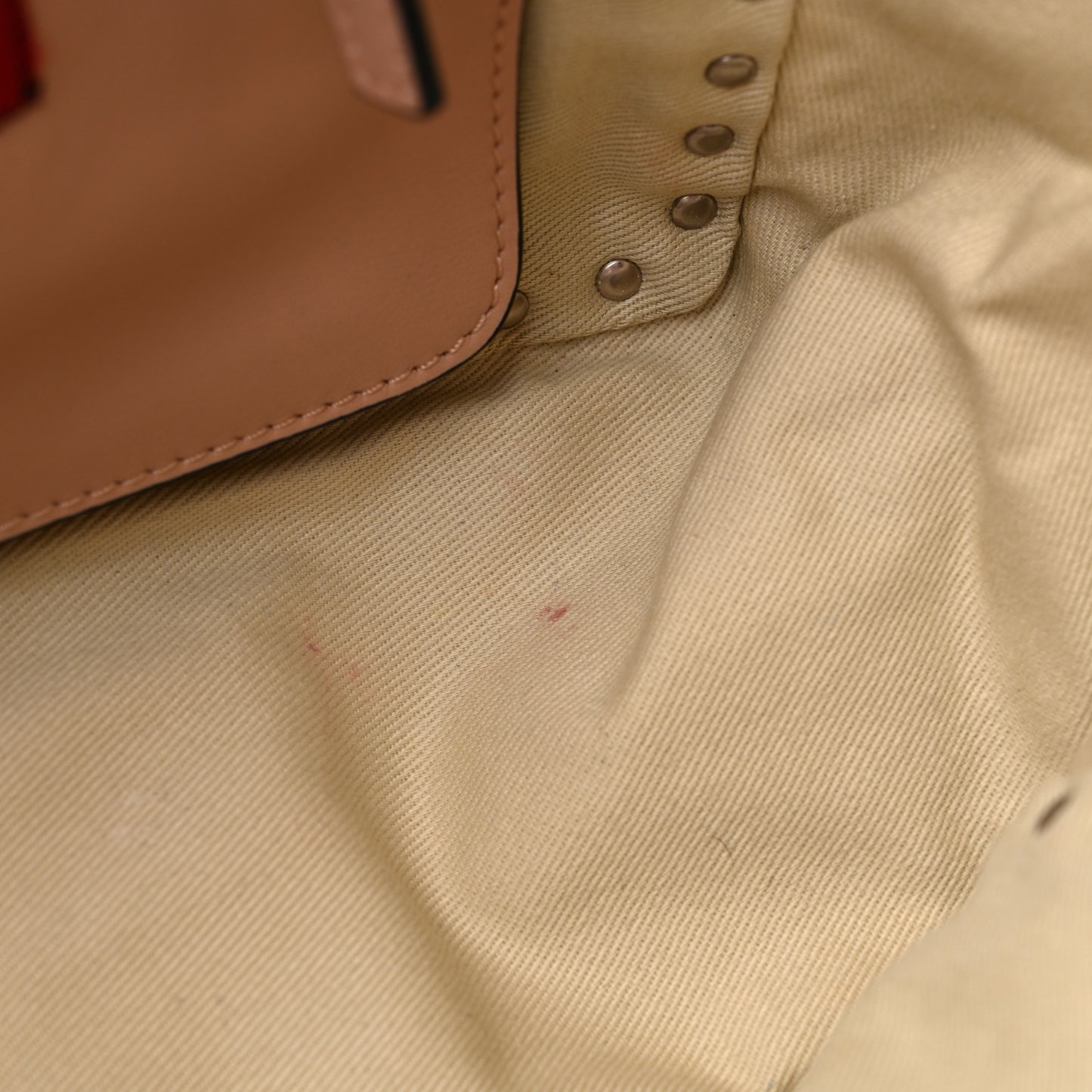Vitello Small Rockstud Tote Skin Sorbet