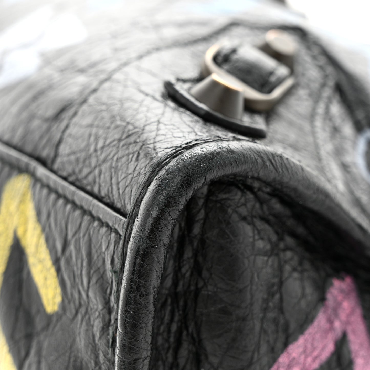 Agneau Graffiti All Over Classic Hardware S City Black Multicolor